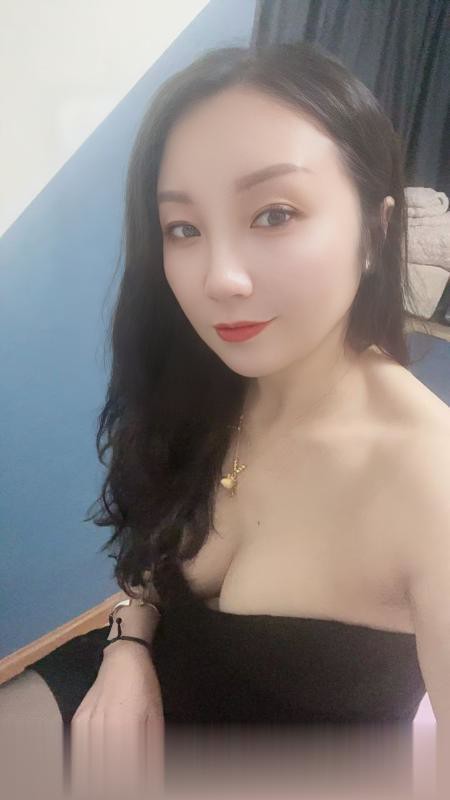上海静安丰满少妇颜燕-2.jpg