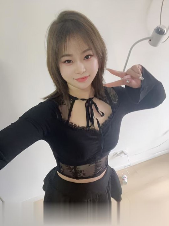 上海静安性感大肉臀安然-2.jpg