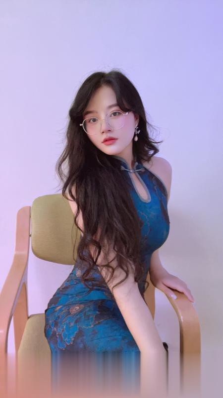 上海虹口C胸制服丽丽-1.jpg