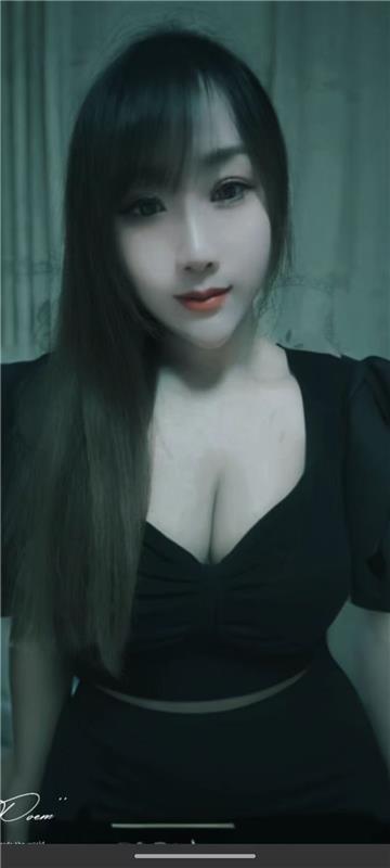 江苏-无锡江阴市性感风情小表妹-1.jpg