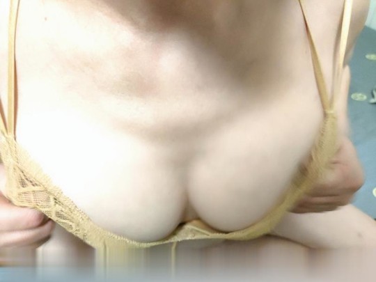 上海宝山实惠风骚人妻熟女-1.jpg