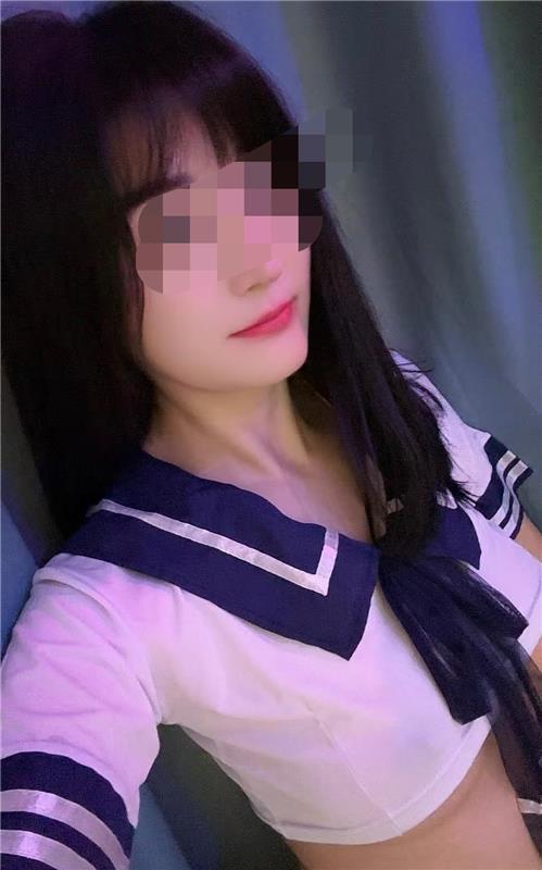 云南-昆明官渡身材不错妹子-1.jpg