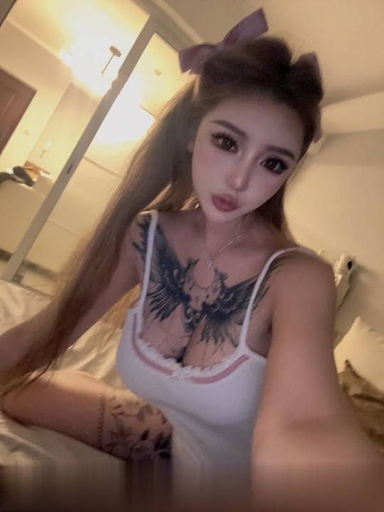体验上海网红黄埔尤物嘉怡-1.jpg